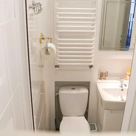 Apartament Antique